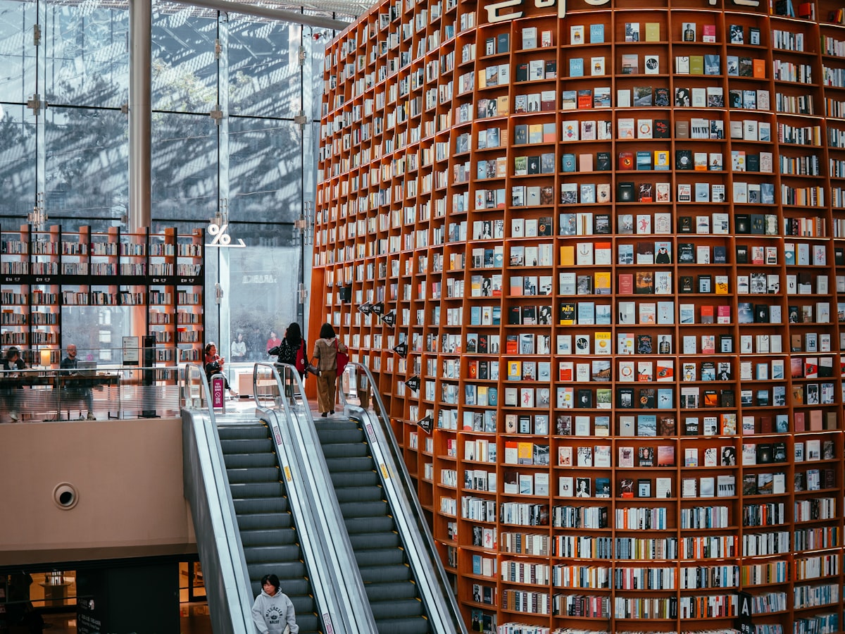Starfield Library